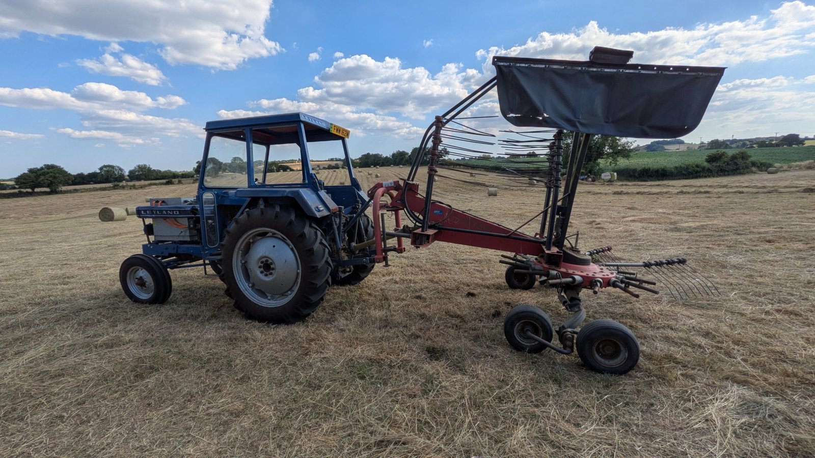 Leyland 255 electric tractor in the field