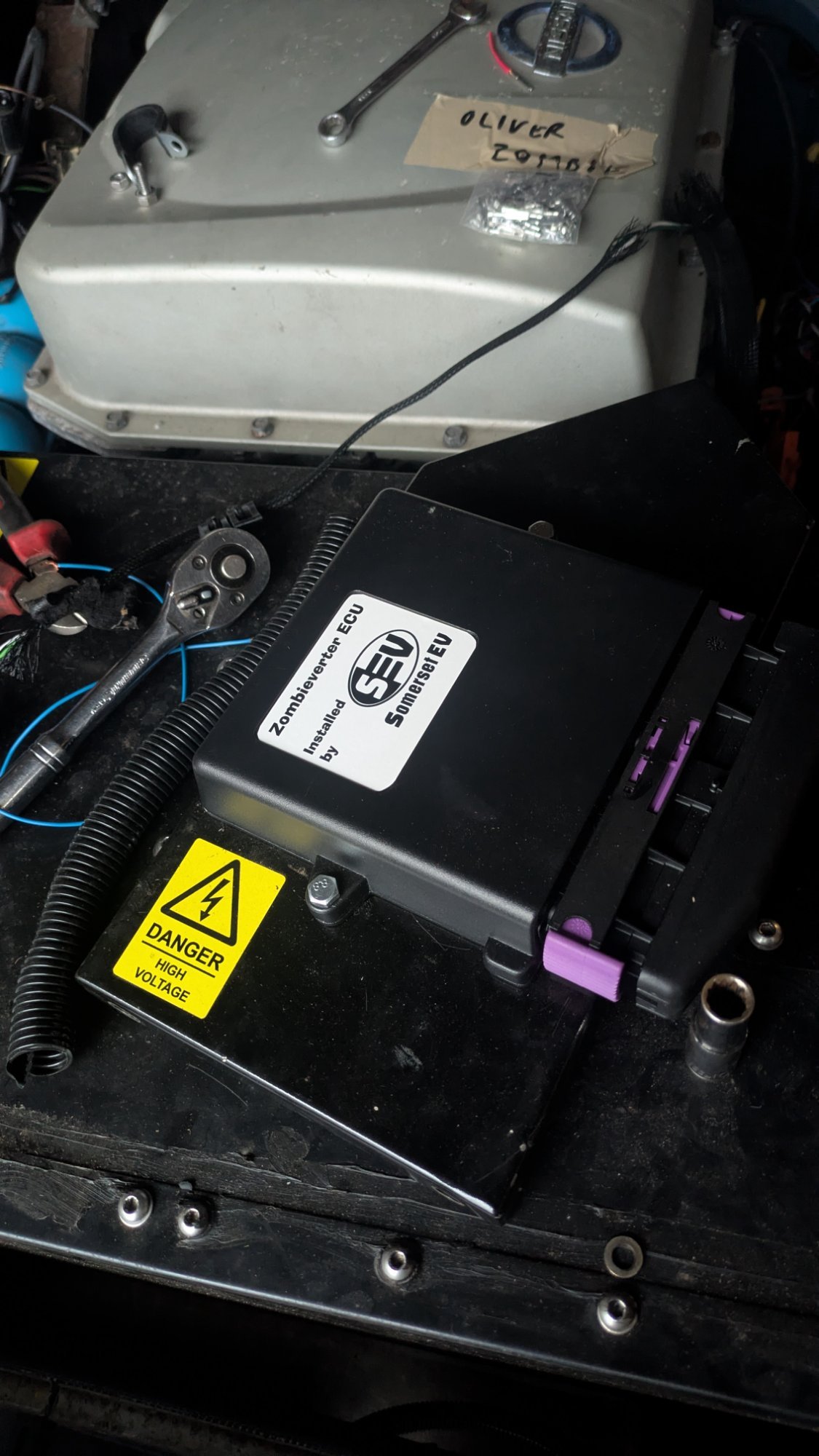 Zombieverter ECU installed by Somerset EV